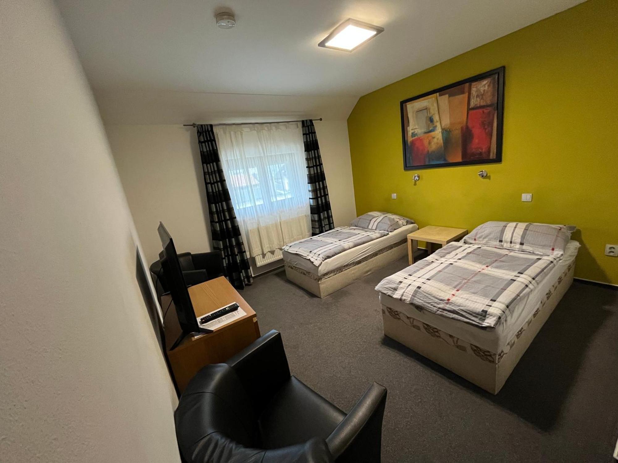 Hotel Algar Opava Extérieur photo